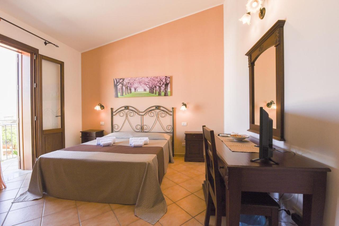 Aurora Castelluzzo Bed and Breakfast Εξωτερικό φωτογραφία
