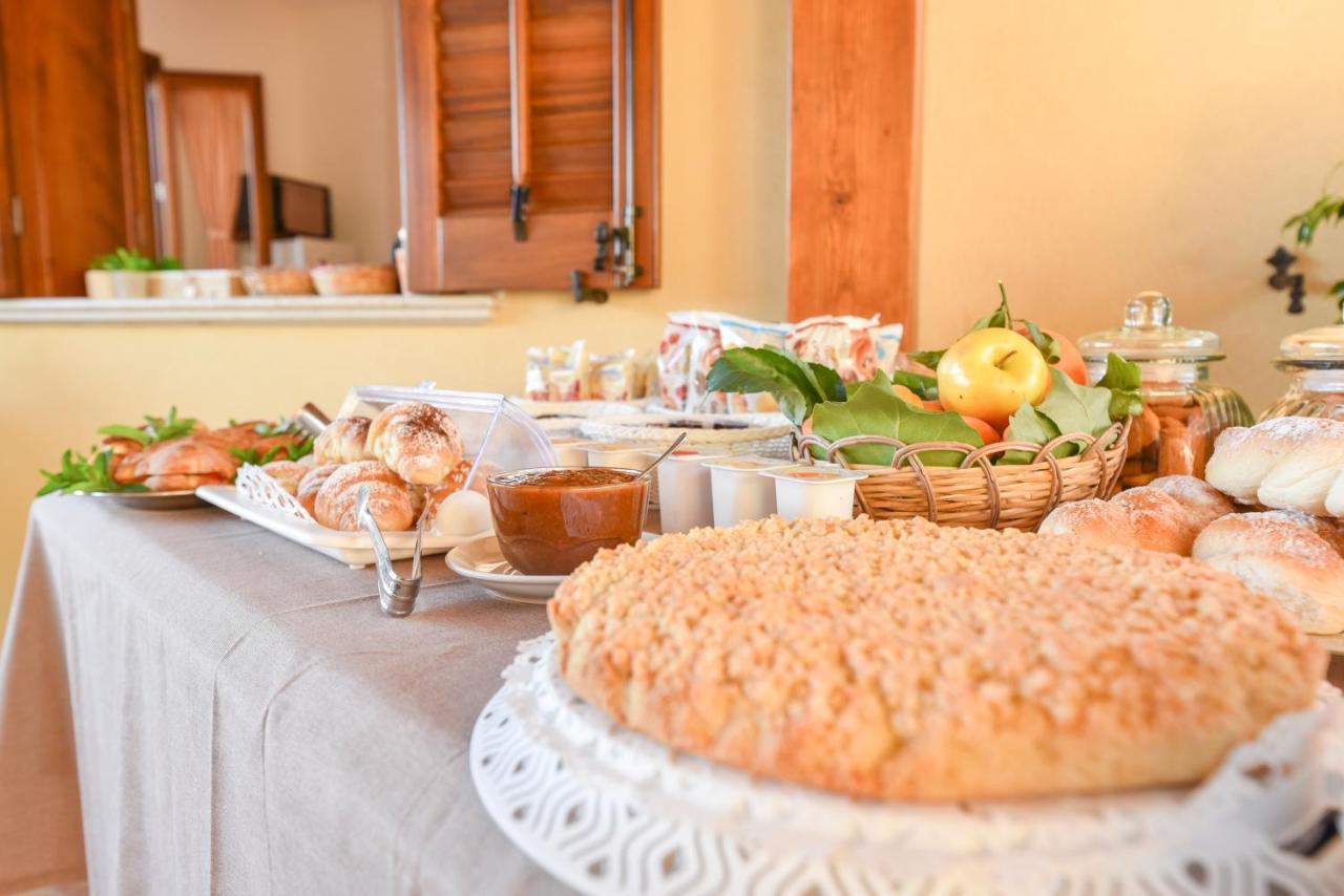Aurora Castelluzzo Bed and Breakfast Εξωτερικό φωτογραφία