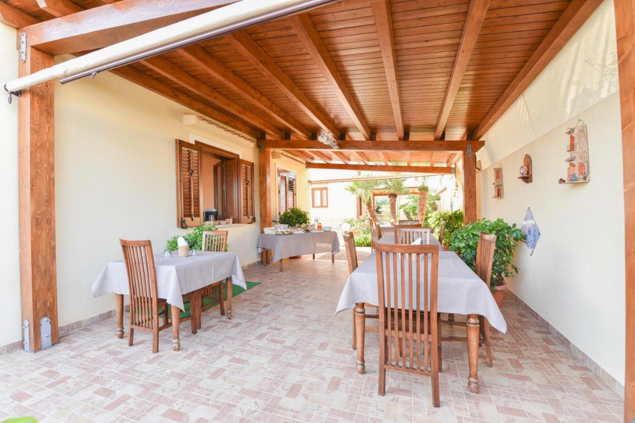 Aurora Castelluzzo Bed and Breakfast Εξωτερικό φωτογραφία